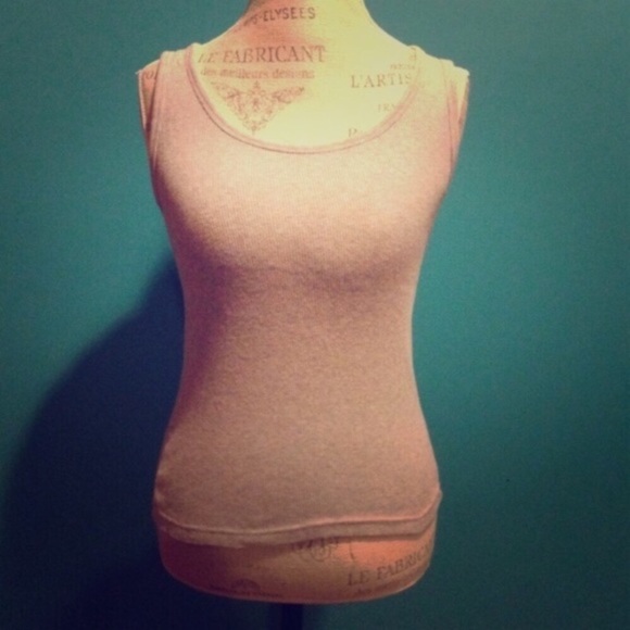 basic gray tank top - Picture 2 of 2